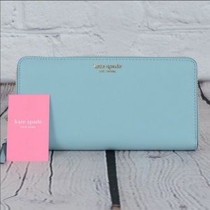 Large continental wallet